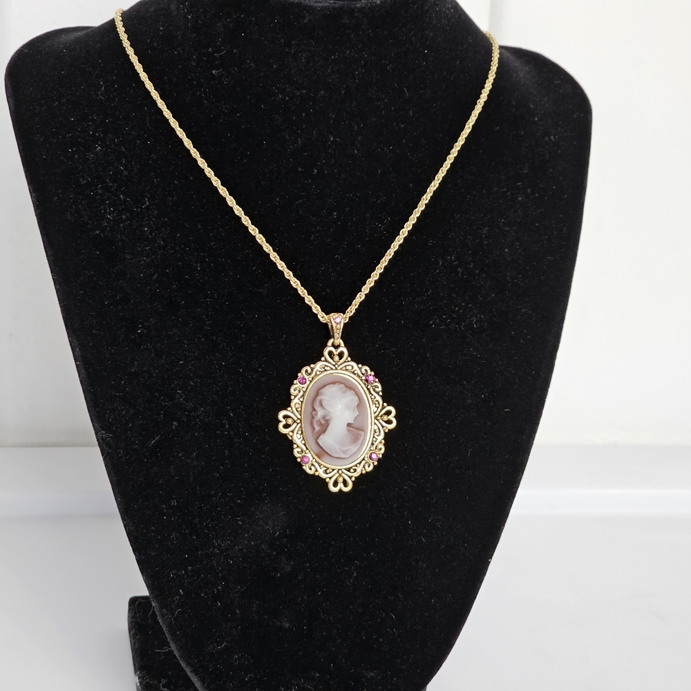 Vintage Victorian Style Faux Cameo in Gold Tone Adorned Petite Red Rhinestones